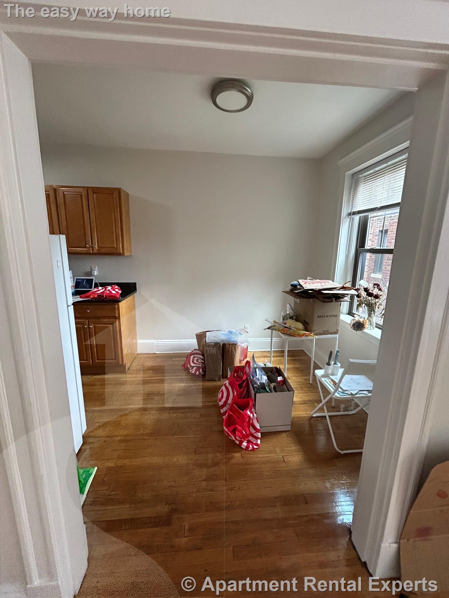 1558 Massachusetts Ave, Harvard Square