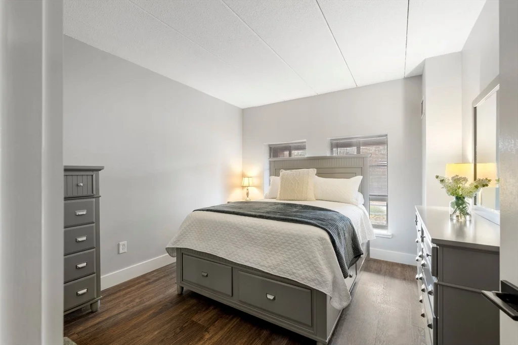 160 Burkhall St, Weymouth