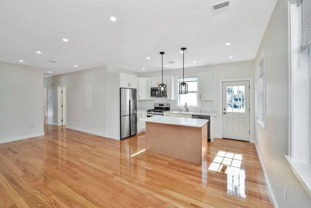30 Hiawatha Rd, Mattapan