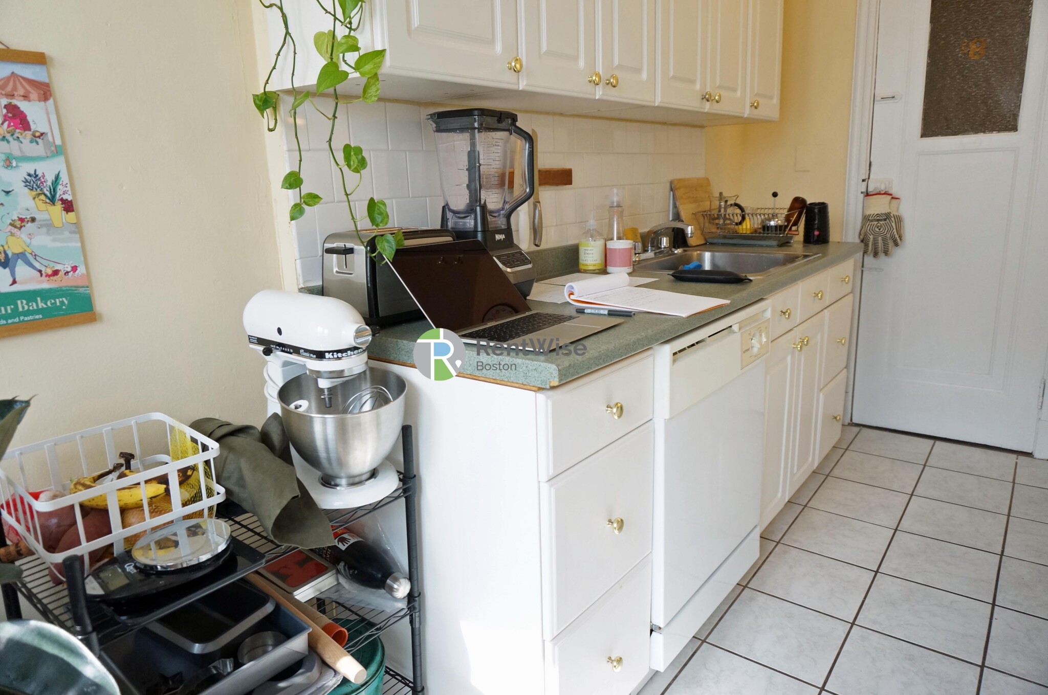 44 Quint Ave, Brighton