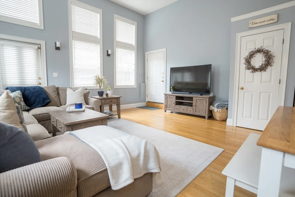 352 West 3rd St, South Boston