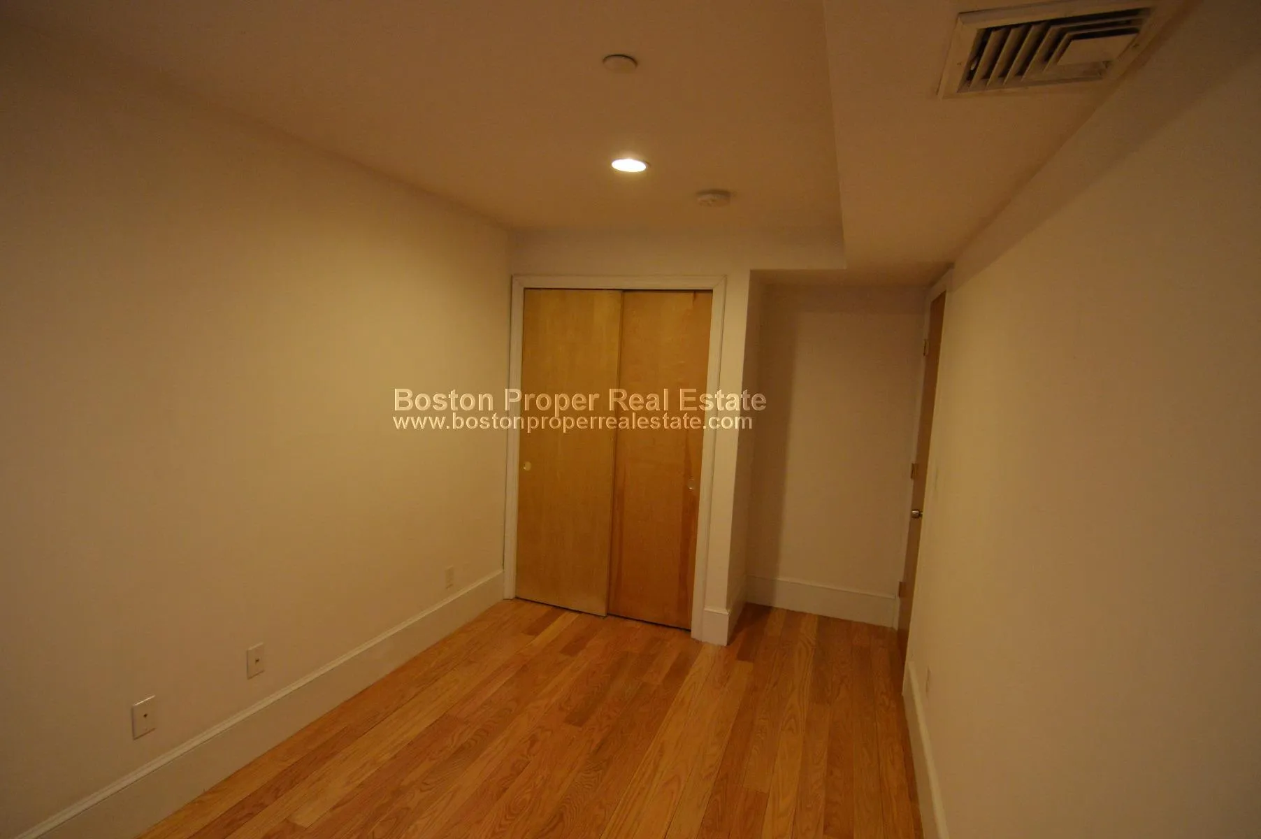 64 Louis Prang St, Longwood