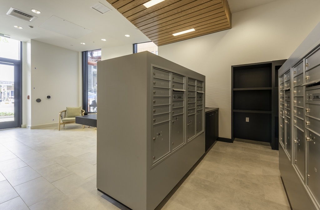 280 Western Ave, Allston