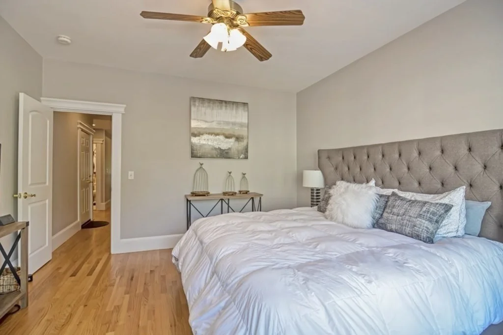 651 East 6th St, South Boston