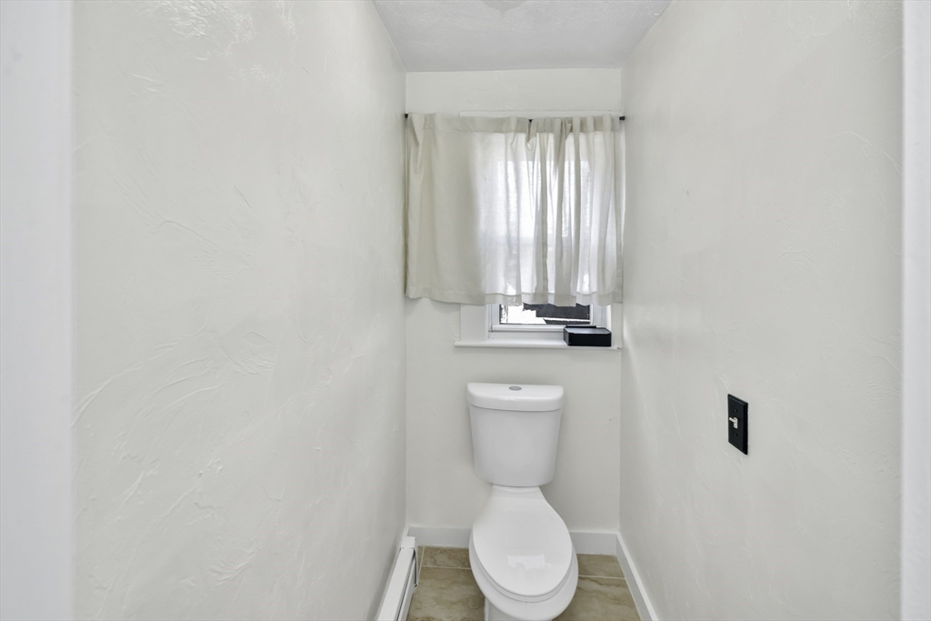 8 Shawmut Ter, Malden