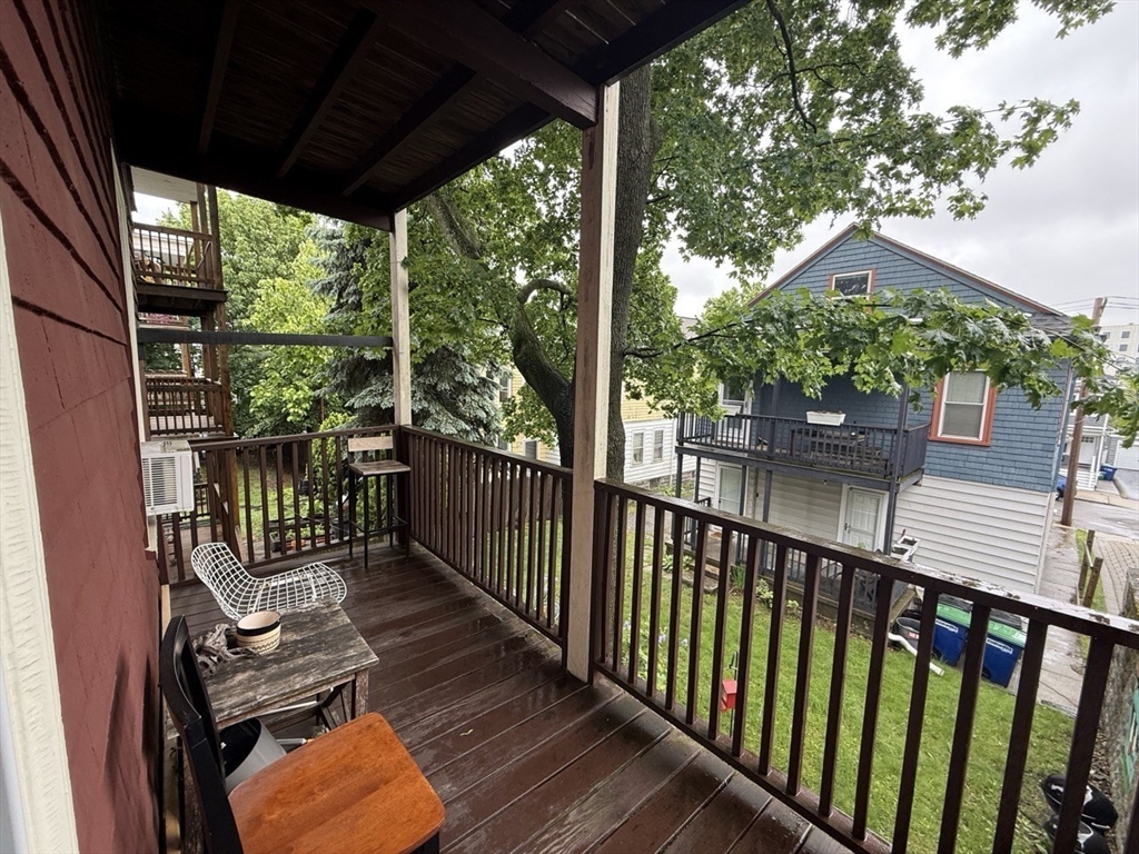 34 Belknap St, Tufts University