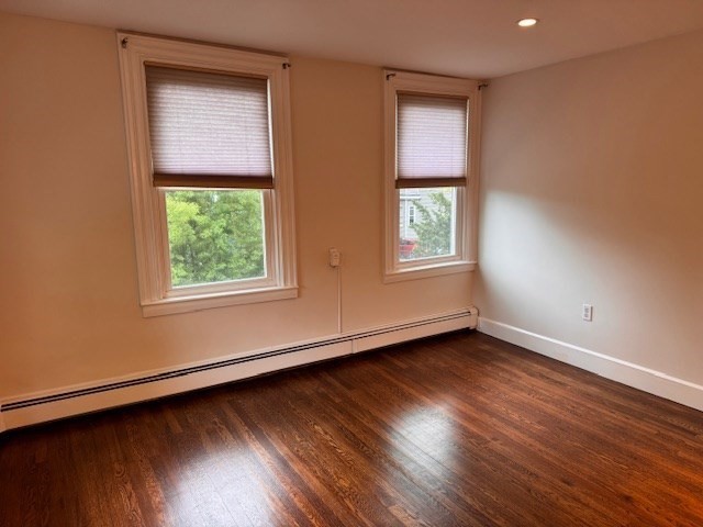 1 Howe St, Winter Hill