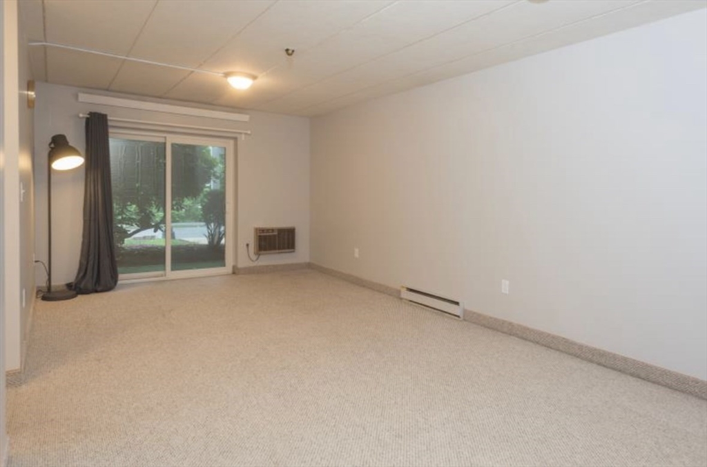 179 Presidents Ln, Quincy