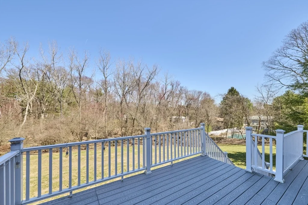 7 Gibbs Valley Path, Framingham