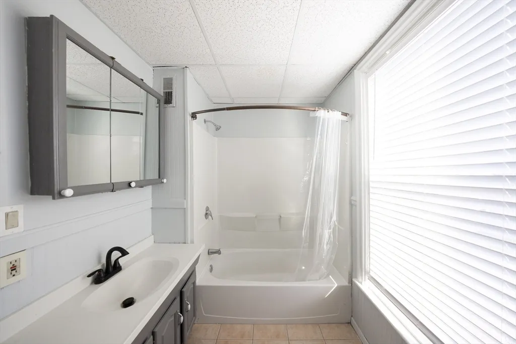 10 Sycamore, Worcester