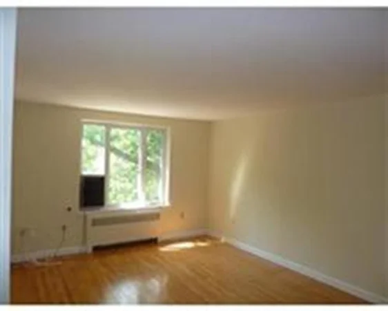 42 Dean Rd, Brookline
