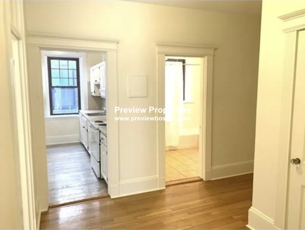 75 Longwood Ave, Coolidge Corner