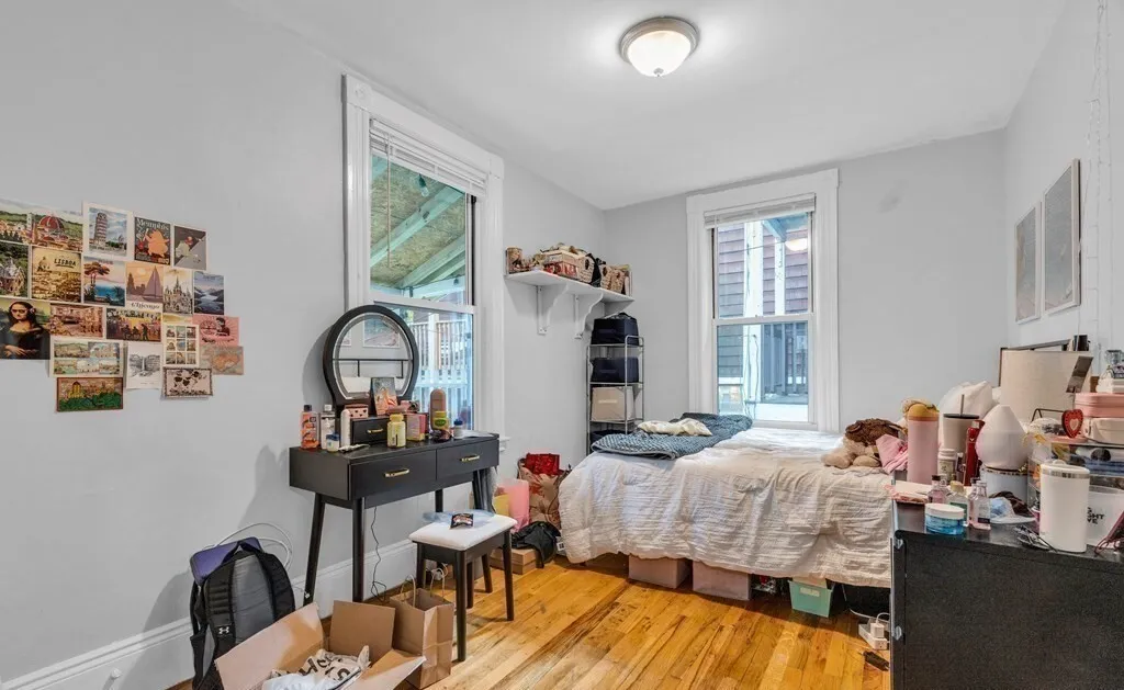 180 St Alphonsus, Boston