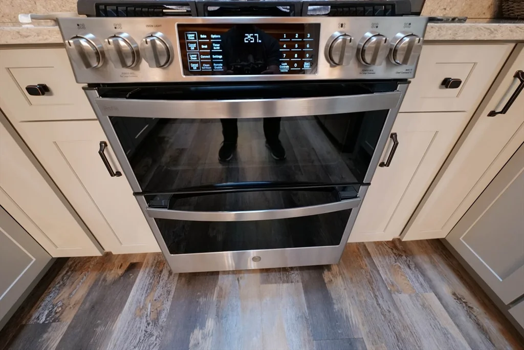 23 Winter St, Norwell