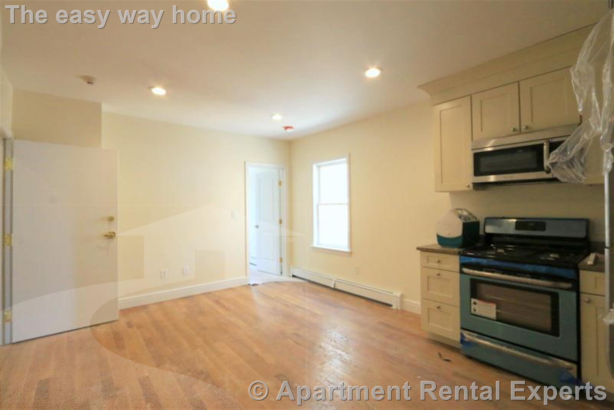 220 Massachusetts Ave, East Arlington