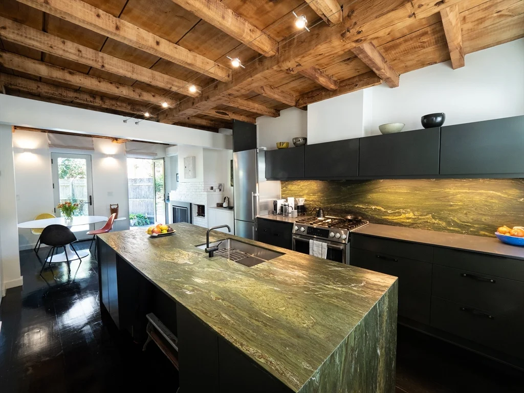 214 Third St, East Cambridge