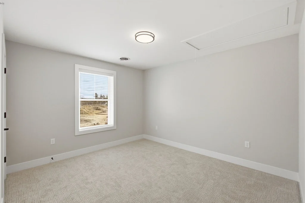 7 Elise Ave, Londonderry