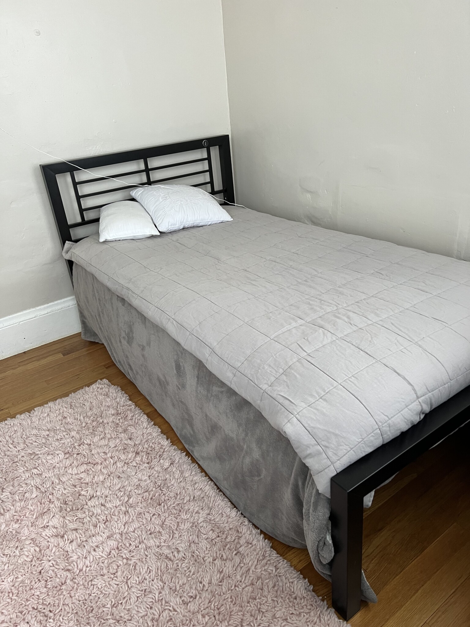 5 Otisfield St, Roxbury