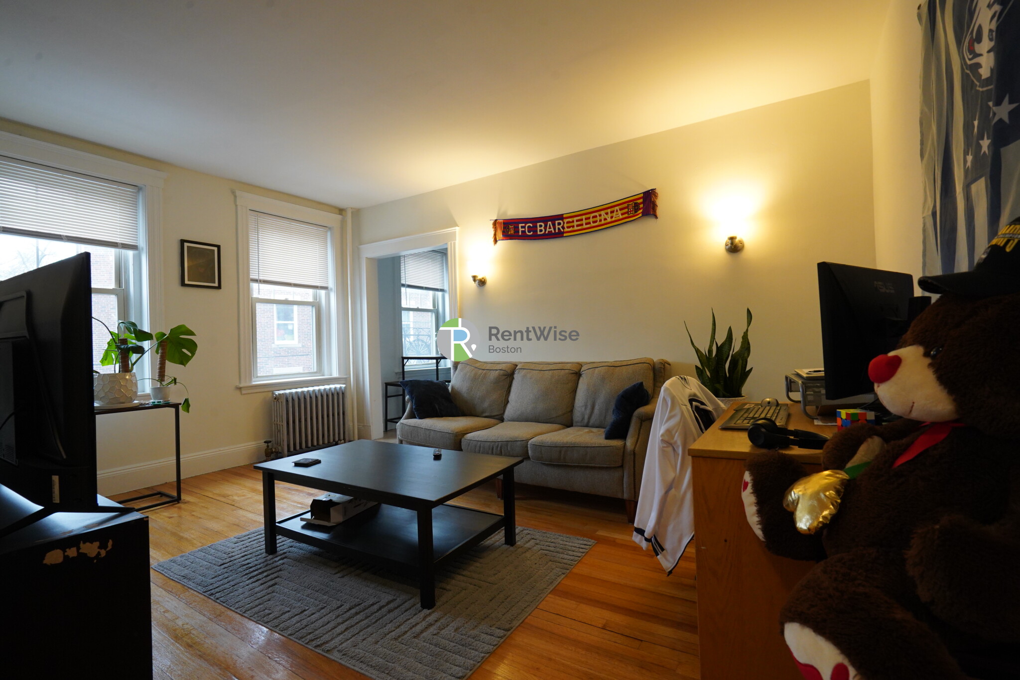 1848 Commonwealth Ave, Brighton