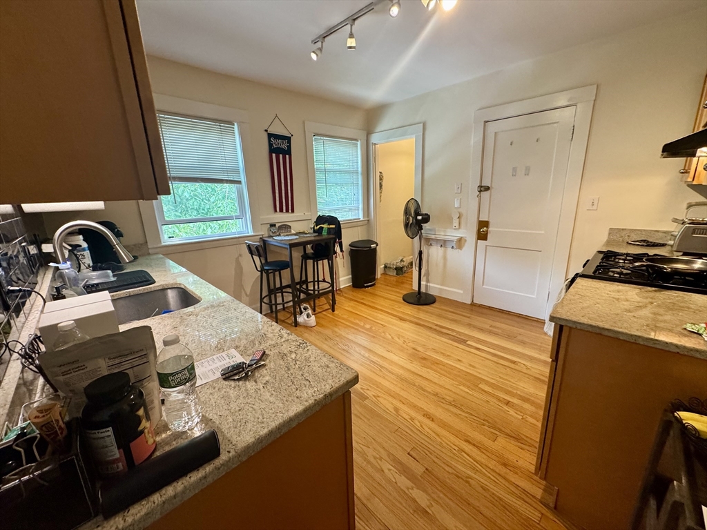 49 St John St, Jamaica Plain