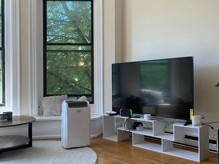 463 Commonwealth, Back Bay