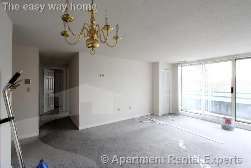 175 Beacon St, Ward Two