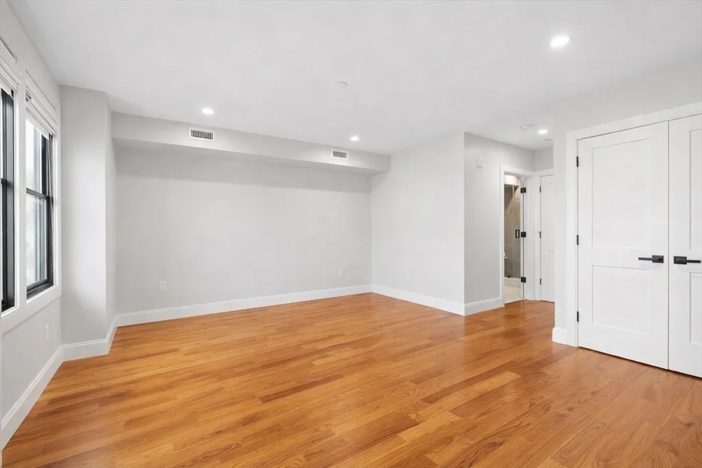 113-115 Falcon St, Eagle Hill