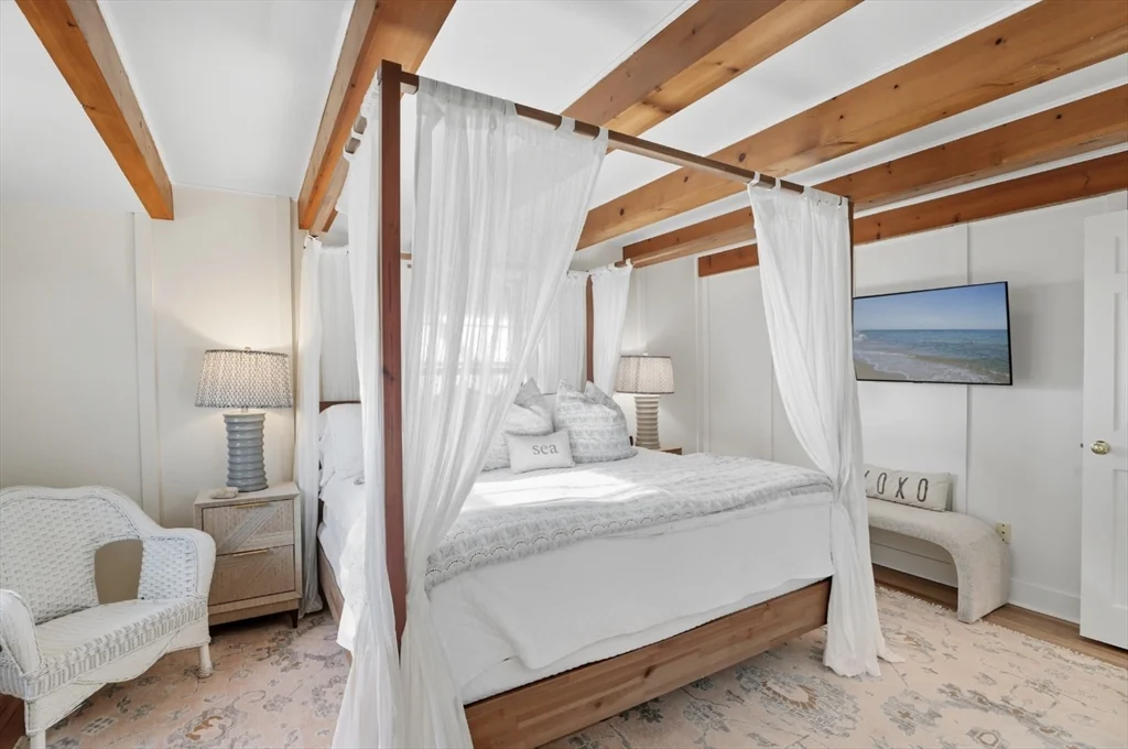 26 Tennessee Ave, Nantucket