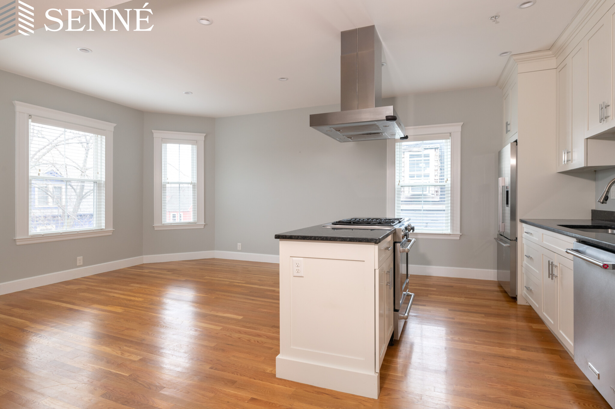 8 Rockingham St, Cambridgeport
