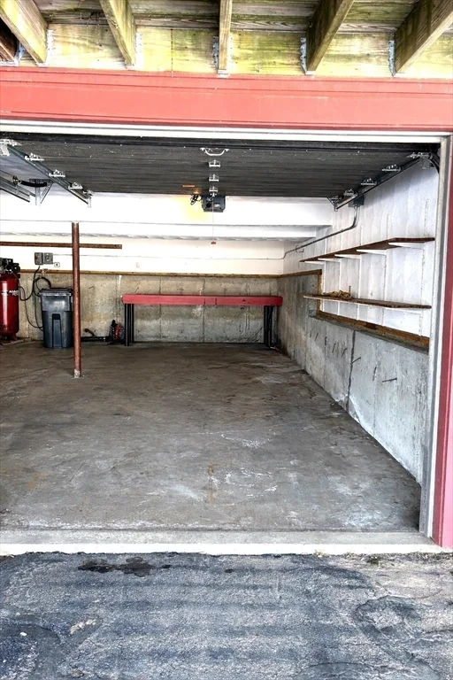 74 Crockett Rd, Upton