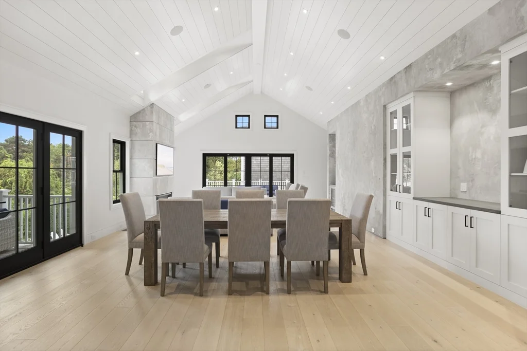 3 Old Mill Ct, Nantucket