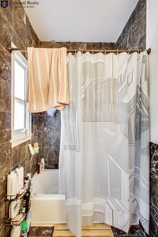 49 Hillside St, Mission Hill