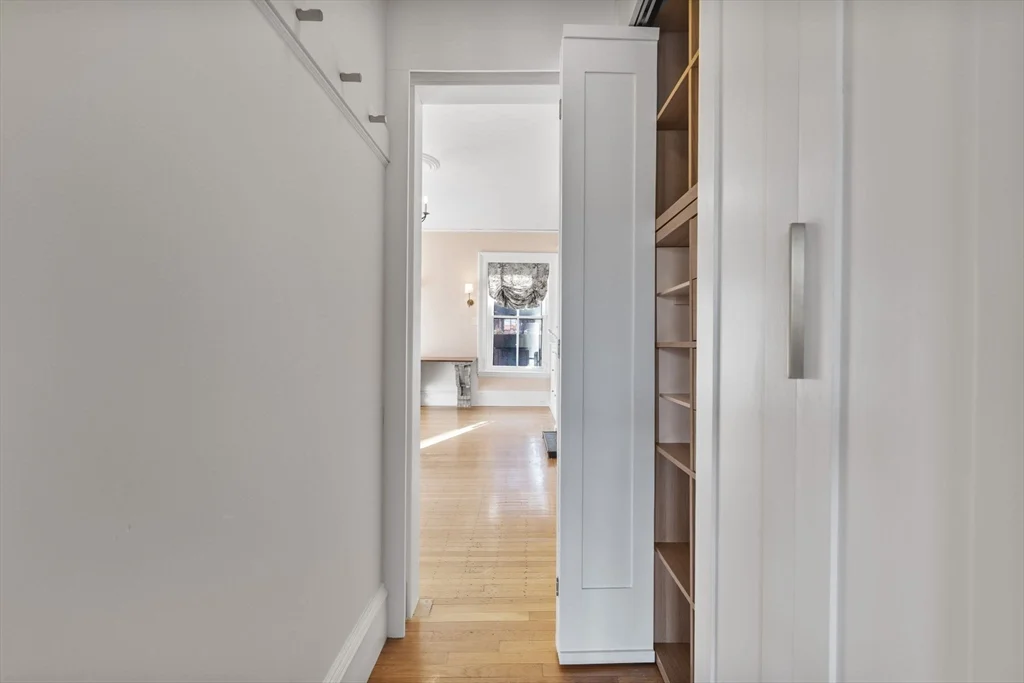 348 Marlborough St, Back Bay