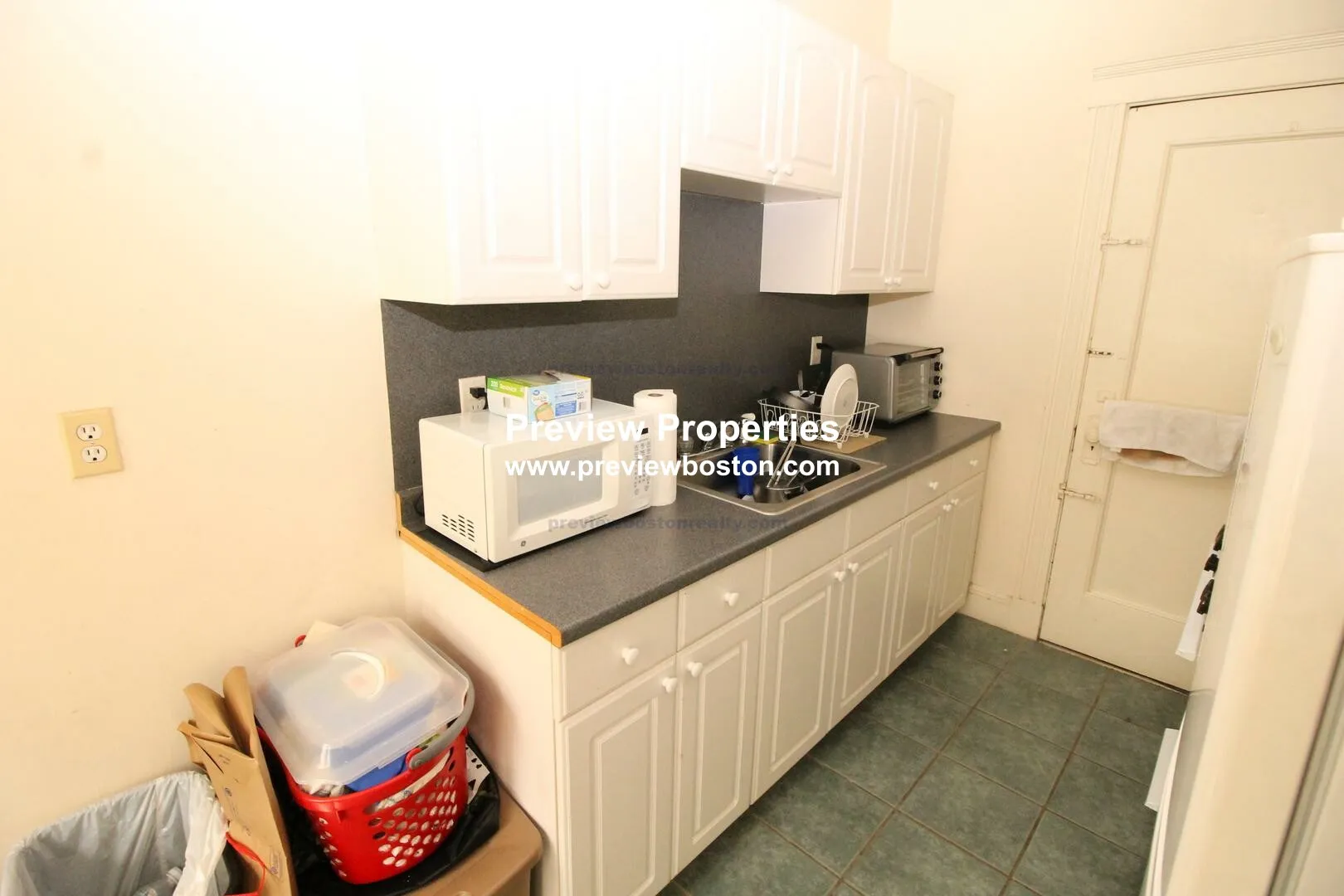 28 Sidlaw Rd, Brighton