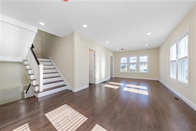 232 Fulton St, Medford