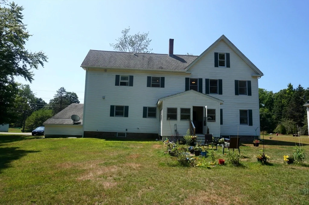 67 Mill St, Pepperell