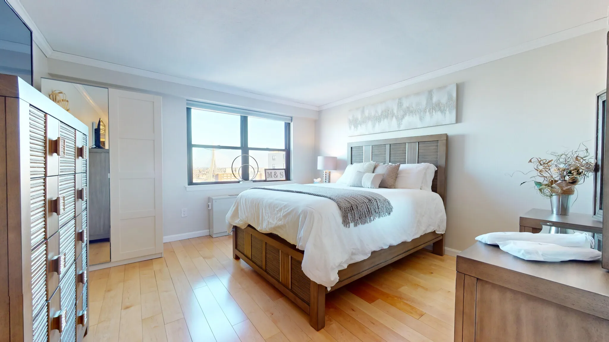 8 Whittier Pl, West End