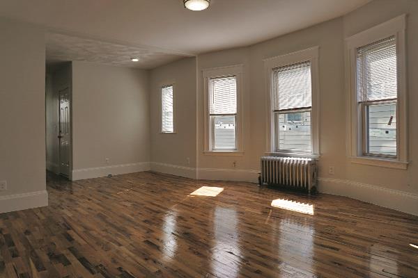 39 Bradley St, Winter Hill