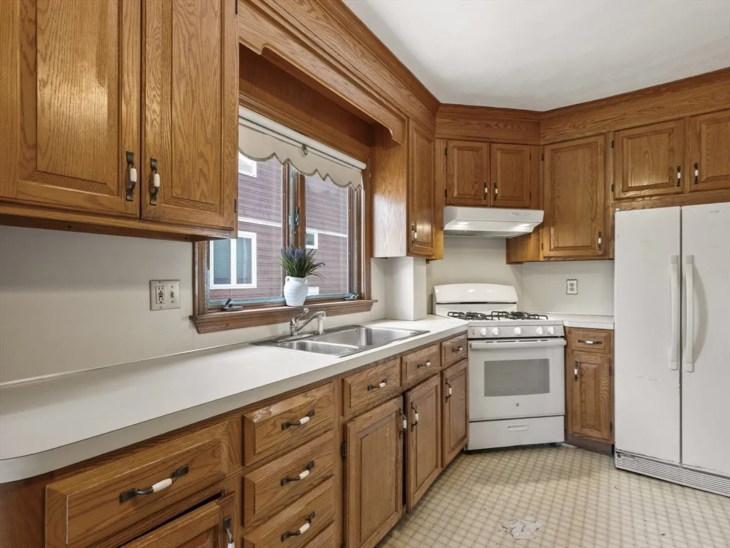 35 Wright Ave, South Medford