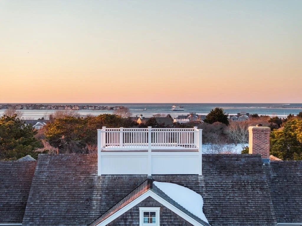 34 Brewster Rd, Monomoy