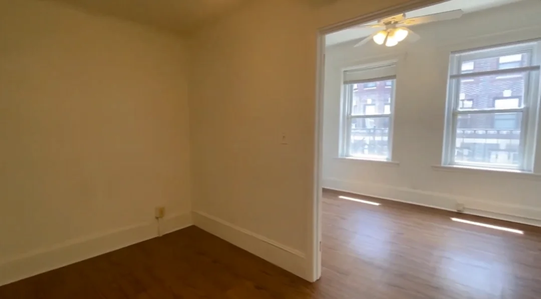 58 Hemenway St, Fenway