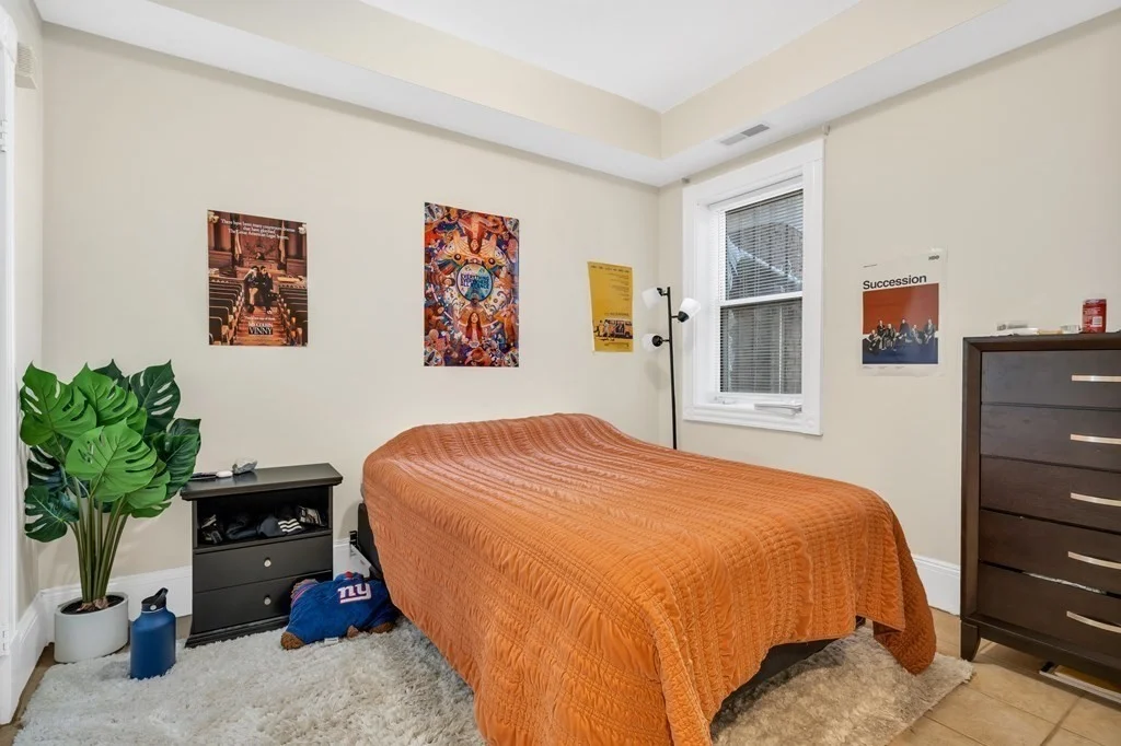 183 Saint Botolph St, Back Bay