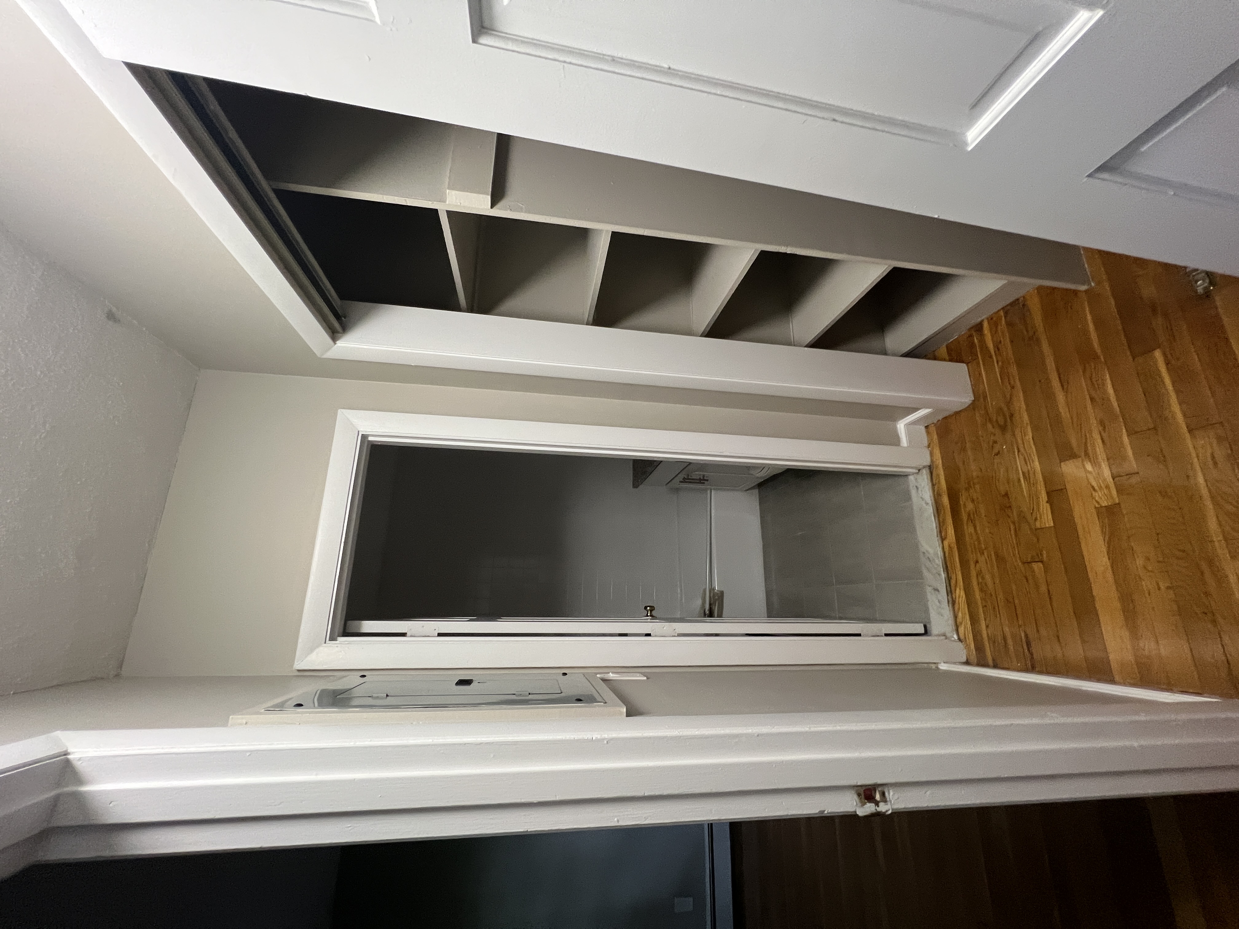 290 Grove St, Auburndale