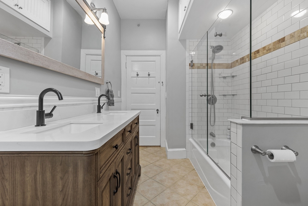 195 Saint Paul St, Brookline