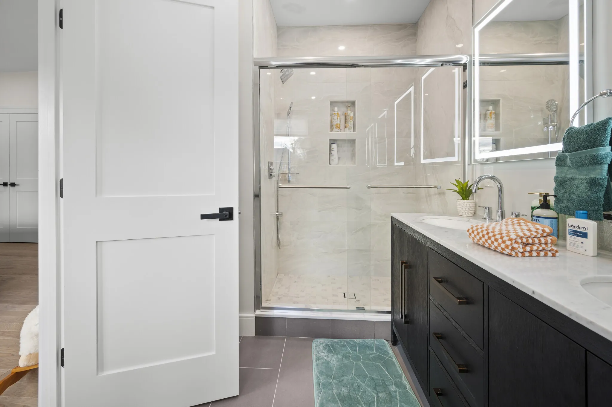 21 Bolton St, South Side