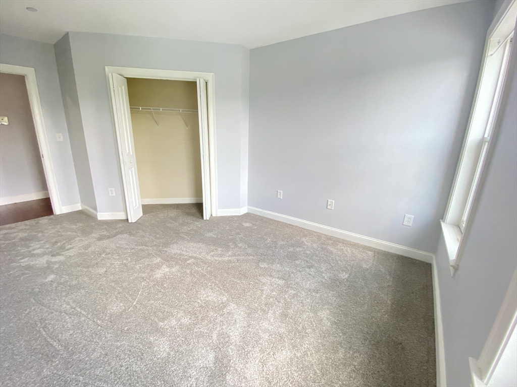 327 Centre St, Jamaica Plain