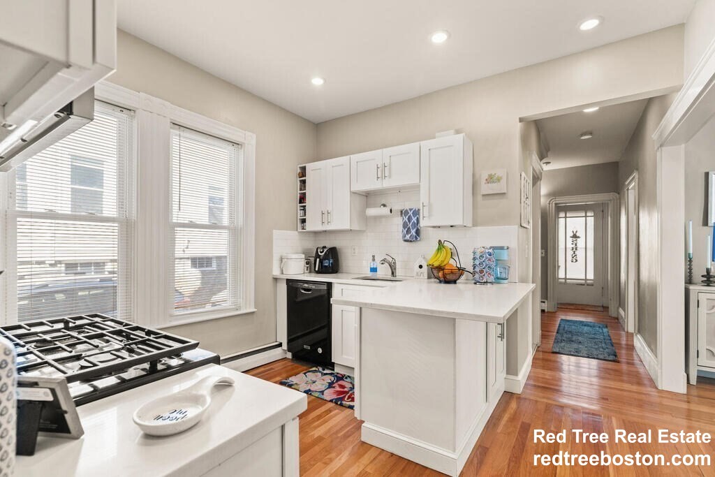 155 Spruce St, Watertown