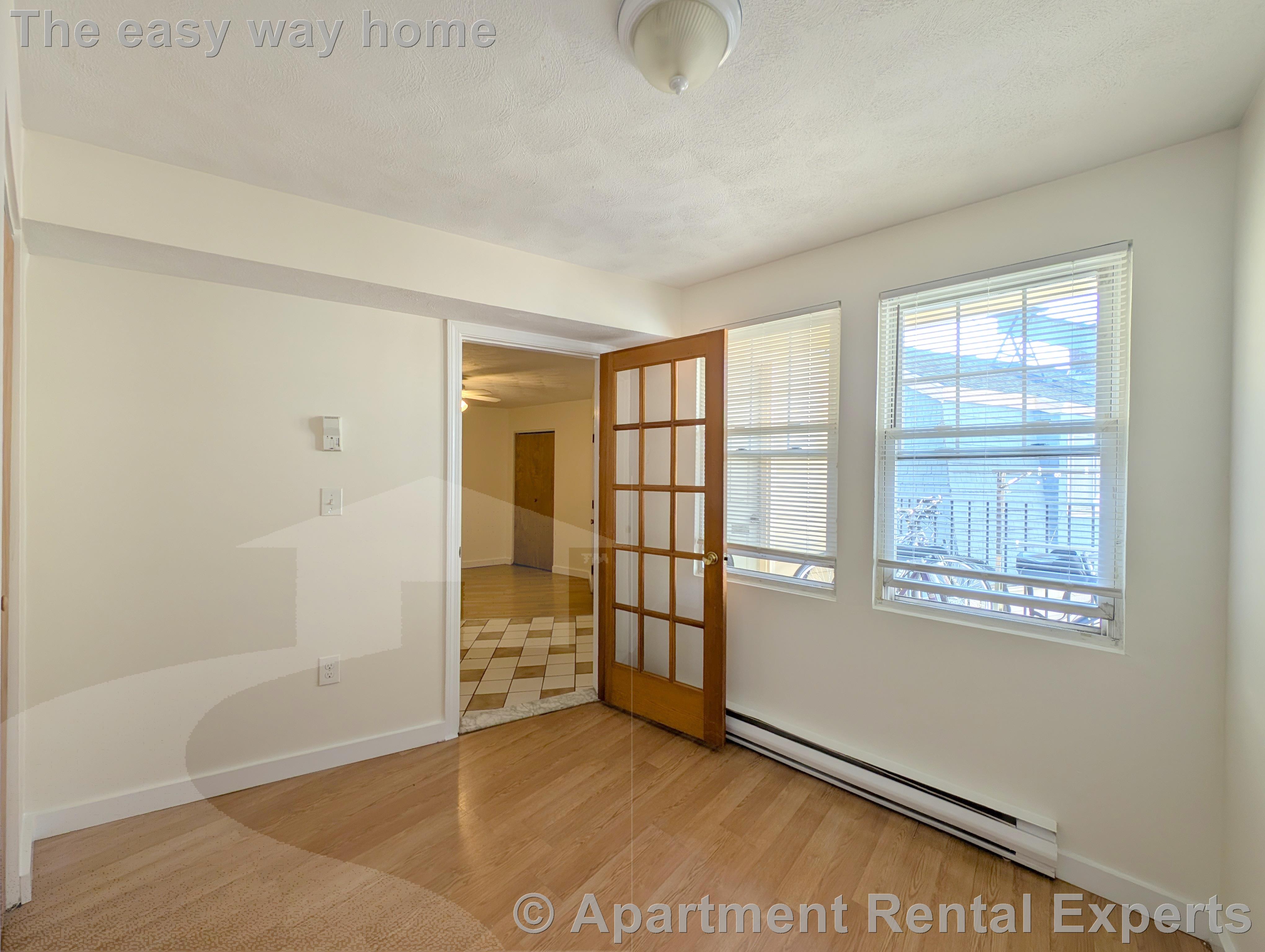 3 Holland St, Davis Square