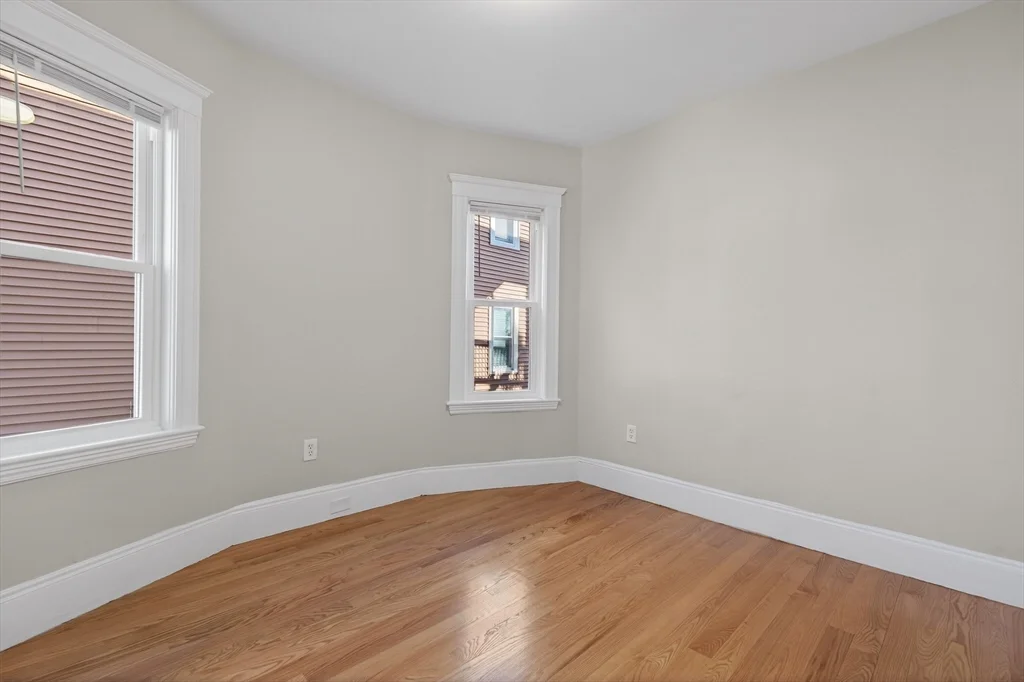 17 Chelmsford St, Dorchester