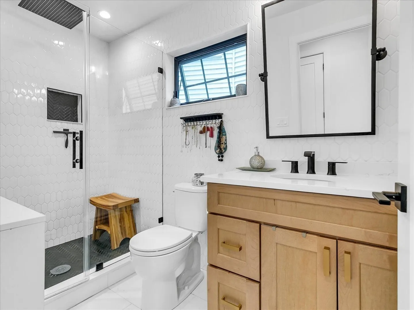 23 Princeton St, South Medford